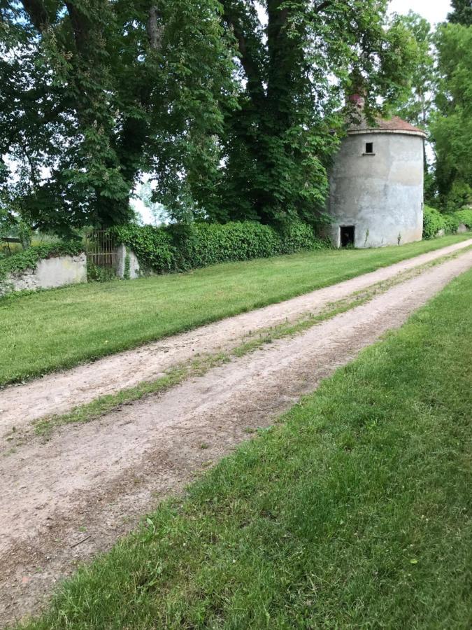 Chateau De Vesset Tréteau Exterior foto